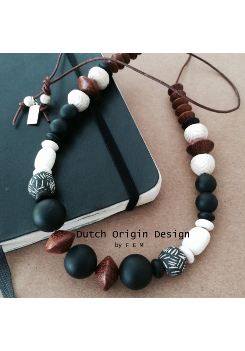 Necklace: Remix €59,-