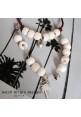 Necklace: Palm & Co €79,-