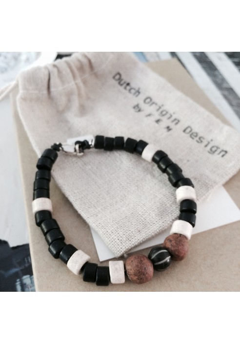 Bracelet Earth & Stripes €49,-
