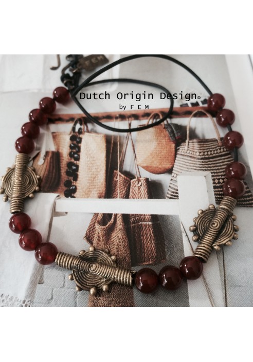 Necklace: Ghana Red €59,-