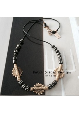 Necklace: Ghana Sun €59,-