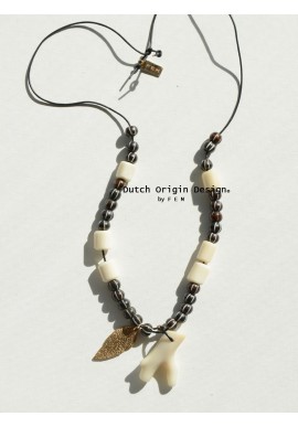 SOLD:Necklace Bronze Leaf & Coral